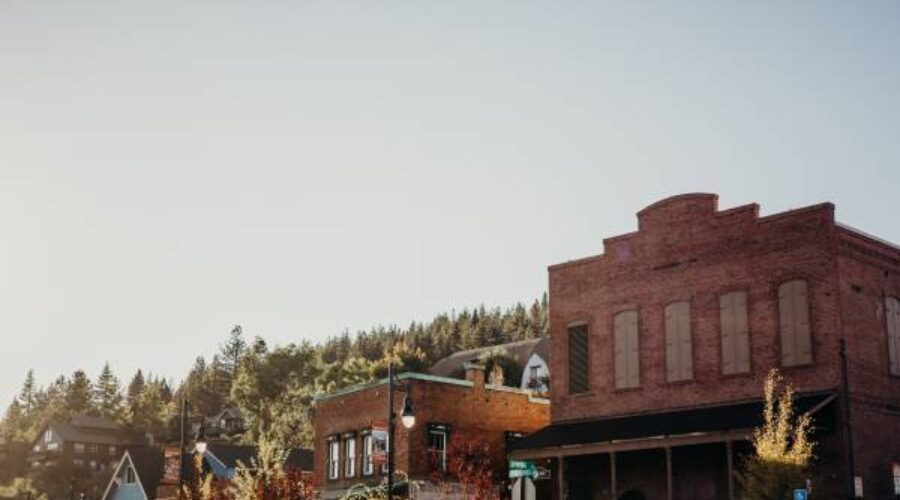HISTORIC DOWNTOWN TRUCKEE